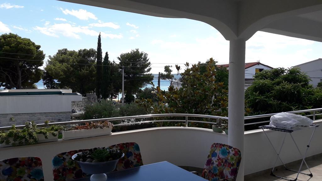 Villa-Apartments Karmel Kastela Exterior photo